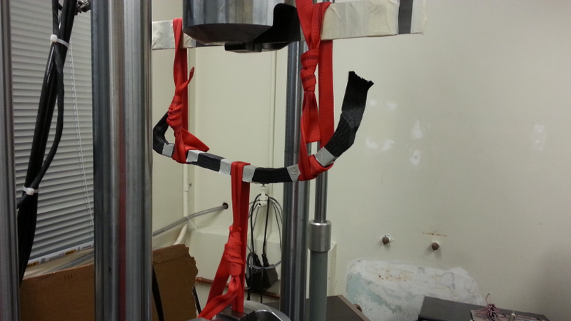 Illustration for article titled Meet The Crazy Climber Who Made His Own Carbon-Fiber Ice Axes